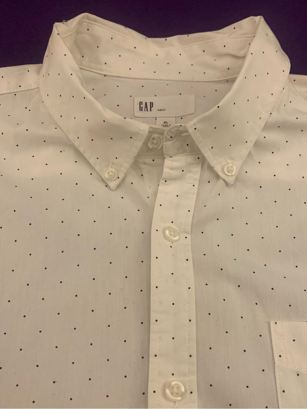 GAP LS Slim Fit All Cotton Polka Dot Shirt